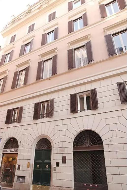 Elegant Apartment Near The Vatican And Piazza Navona Rom Exteriör bild