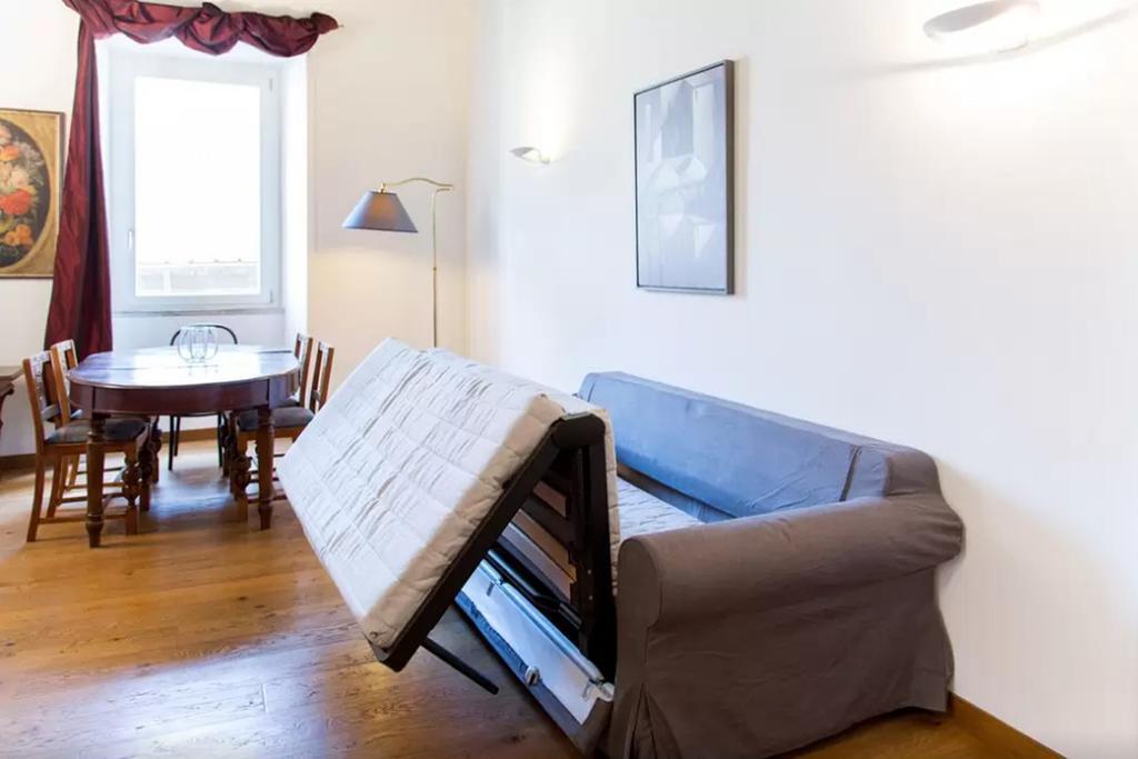 Elegant Apartment Near The Vatican And Piazza Navona Rom Exteriör bild
